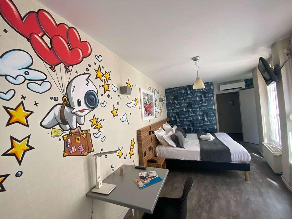 Hotel De Paris Lyon Room photo